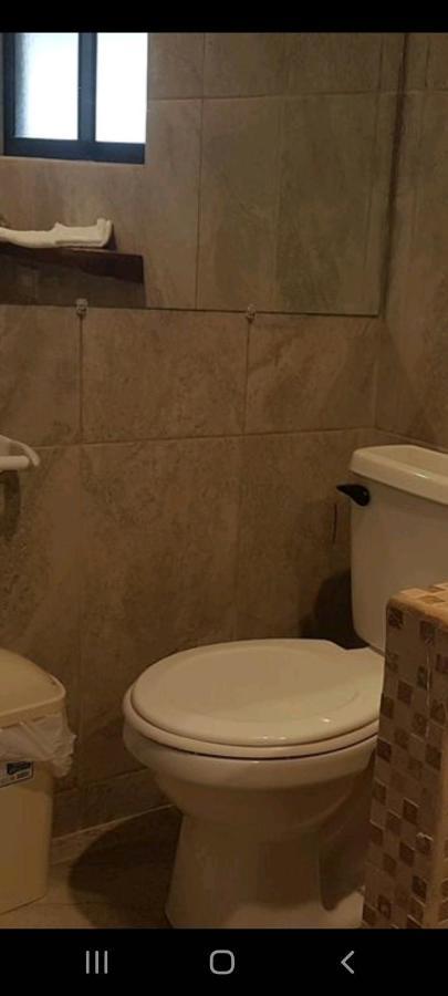 Hotel La Cueva Limon מראה חיצוני תמונה