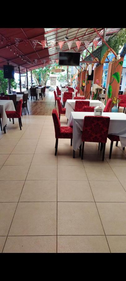 Hotel La Cueva Limon מראה חיצוני תמונה