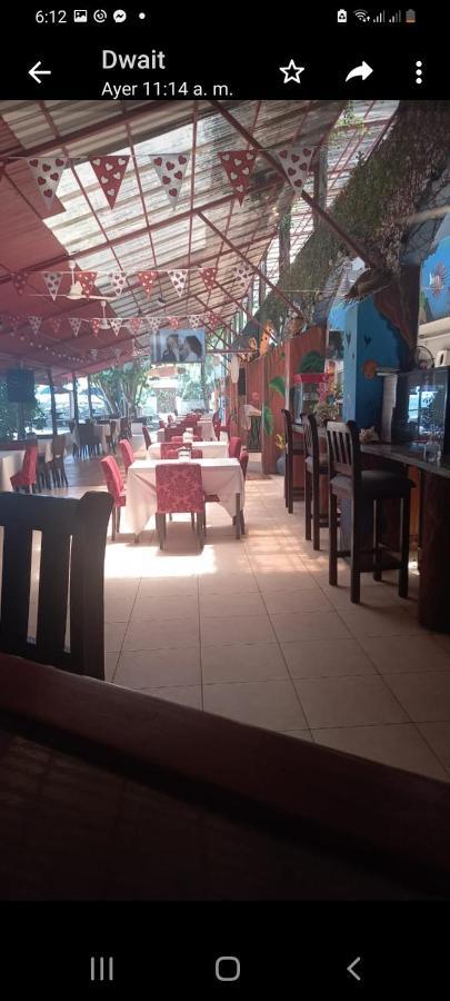 Hotel La Cueva Limon מראה חיצוני תמונה